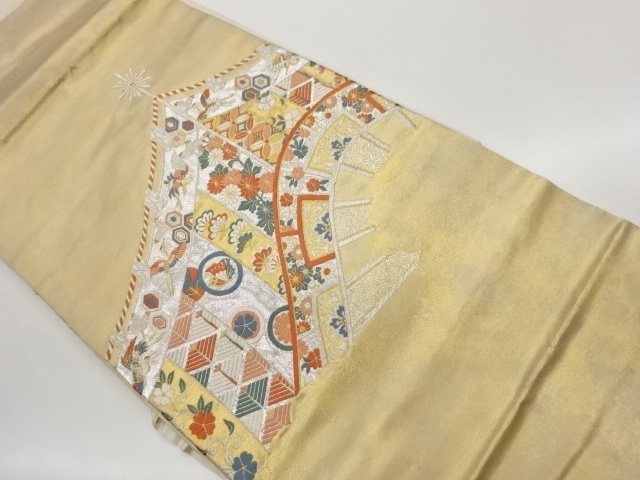 JAPANESE KIMONO / HIKIHAKU KATAWARI-GURUMA / FLORAL / BUTTERFLY / CRAN